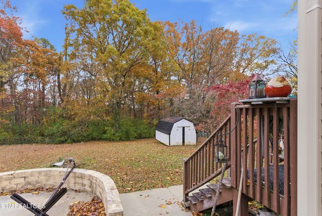 3810 Thrall Rd, Knoxville, TN 37918