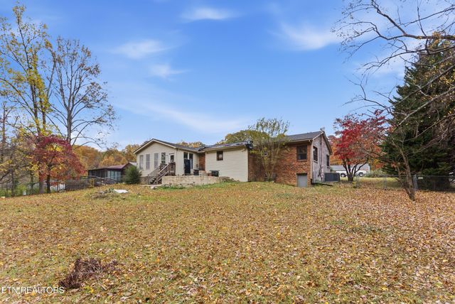 3810 Thrall Rd, Knoxville, TN 37918