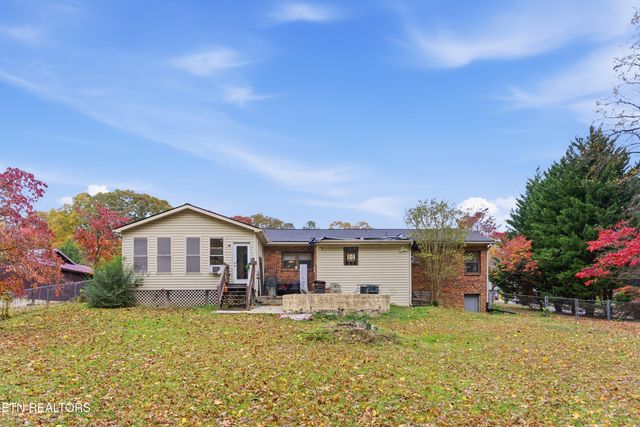 3810 Thrall Rd, Knoxville, TN 37918