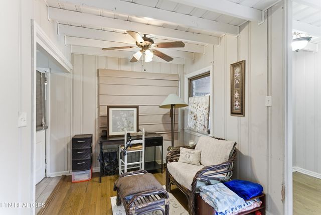 3810 Thrall Rd, Knoxville, TN 37918