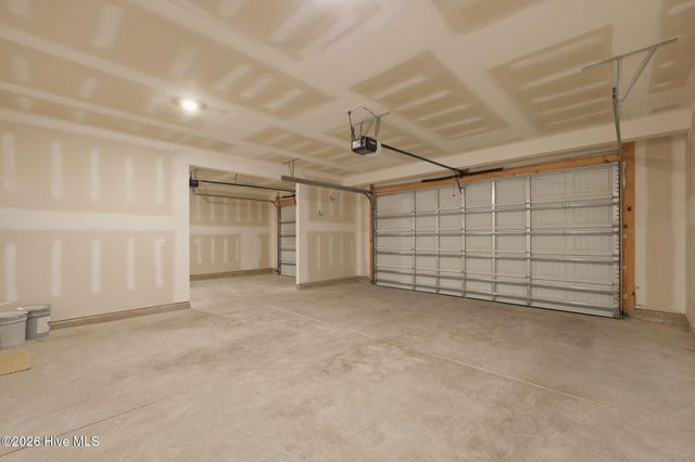 362 Summer Wind Way, Aberdeen, NC 28315
