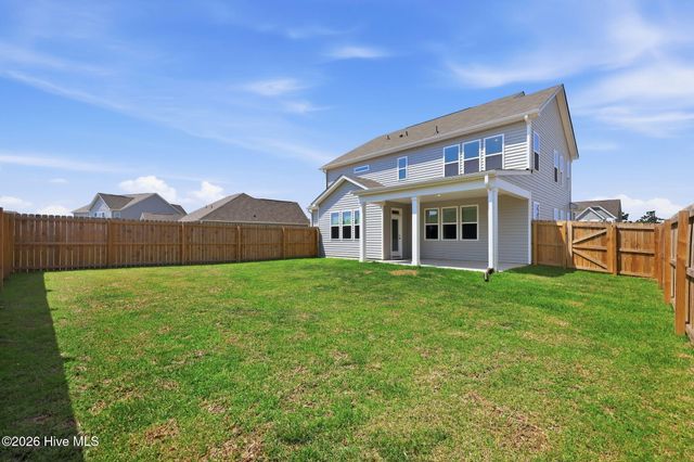 362 Summer Wind Way, Aberdeen, NC 28315