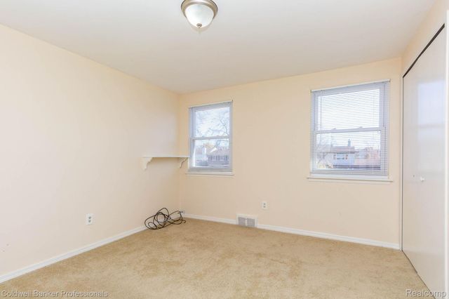 30201 Canterbury Drive, Southfield, MI 48076