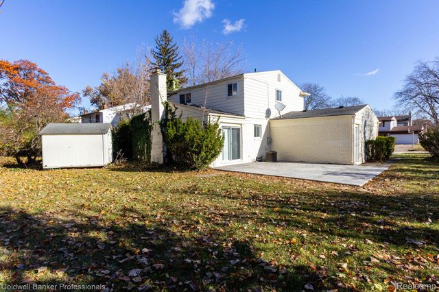 30201 Canterbury Drive, Southfield, MI 48076