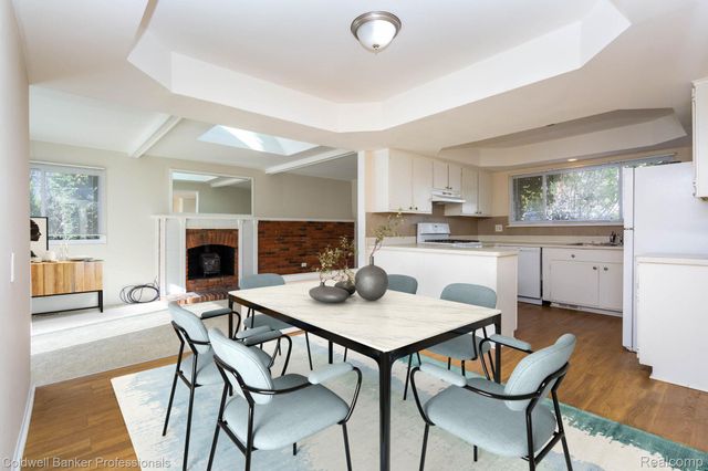 30201 Canterbury Drive, Southfield, MI 48076