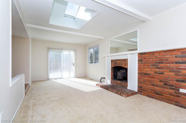 30201 Canterbury Drive, Southfield, MI 48076