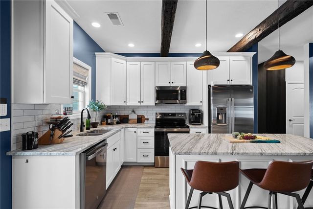 164 Edgewood Ave, Hopewell Twp, PA 15001