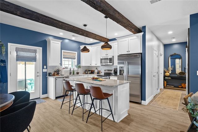 164 Edgewood Ave, Hopewell Twp, PA 15001