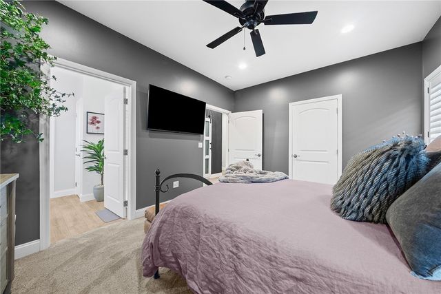 164 Edgewood Ave, Hopewell Twp, PA 15001