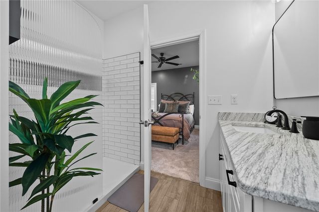 164 Edgewood Ave, Hopewell Twp, PA 15001