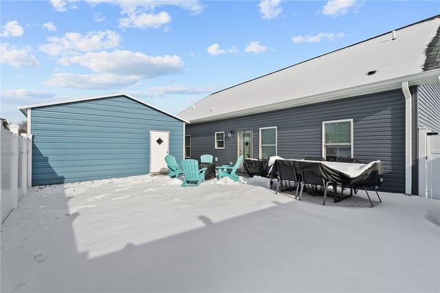 164 Edgewood Ave, Hopewell Twp, PA 15001