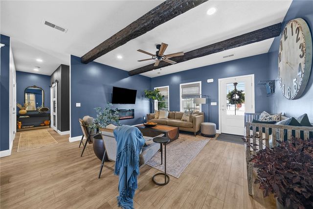 164 Edgewood Ave, Hopewell Twp, PA 15001