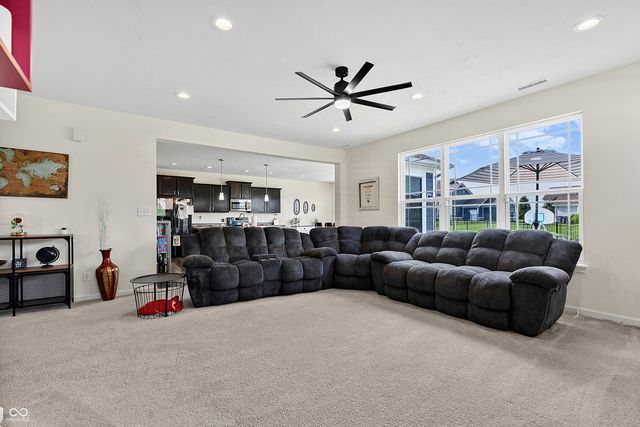 4916 Myrtle Drive, Pittsboro, IN 46167