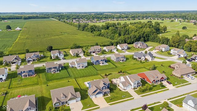 4916 Myrtle Drive, Pittsboro, IN 46167