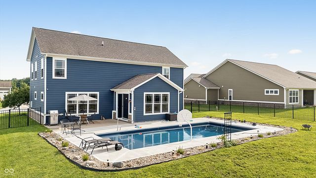 4916 Myrtle Drive, Pittsboro, IN 46167