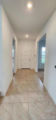 1490 Spanish Oak Avenue, Manteca, CA 95337
