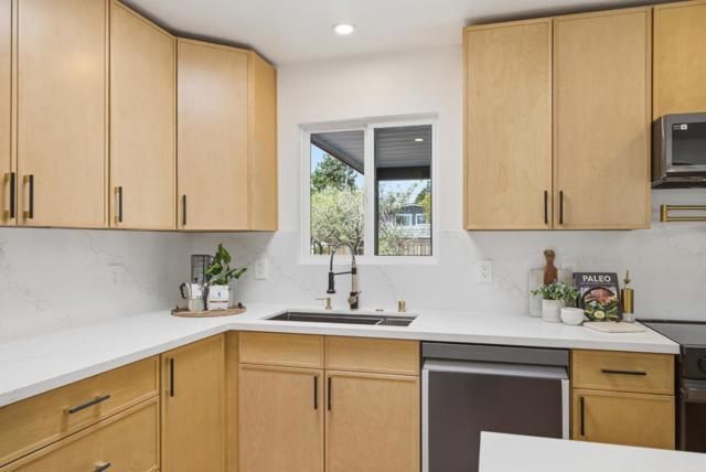 511 Cedar Street, Aptos, CA 95003