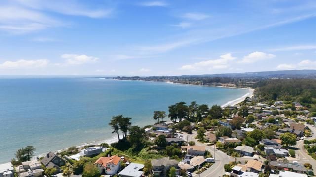 511 Cedar Street, Aptos, CA 95003