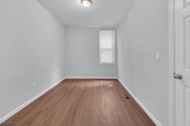 160 S 11Th St, Newark City, NJ 07107