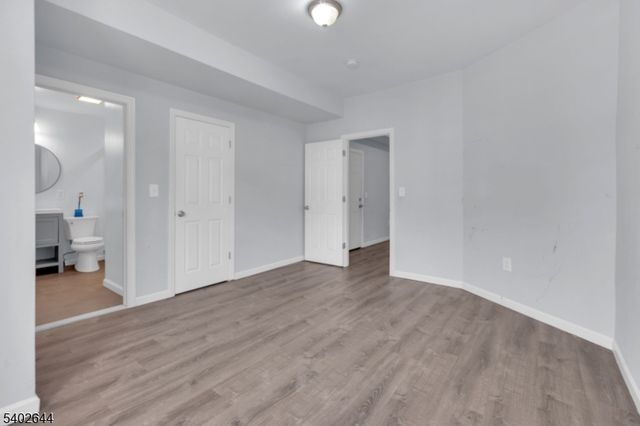 160 S 11Th St, Newark City, NJ 07107