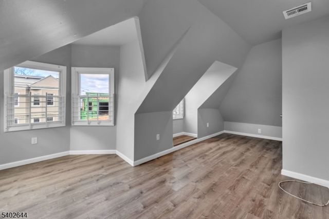 160 S 11Th St, Newark City, NJ 07107