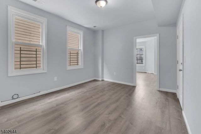 160 S 11Th St, Newark City, NJ 07107