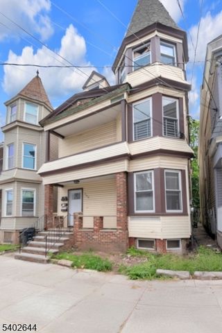 160 S 11Th St, Newark City, NJ 07107
