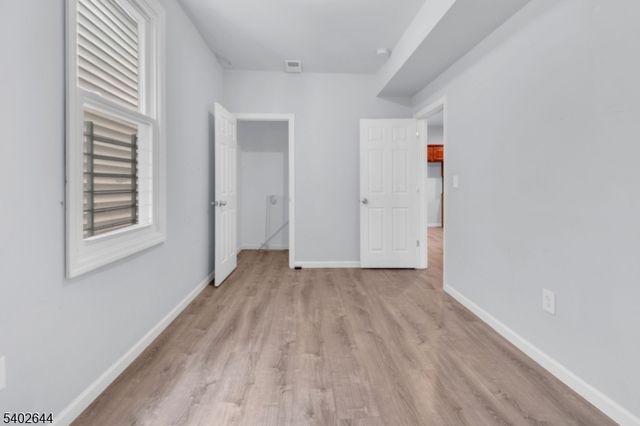 160 S 11Th St, Newark City, NJ 07107