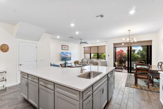 4846 San Fratello Circle, Greenacres, FL 33467