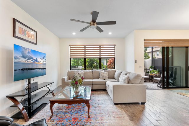 4846 San Fratello Circle, Greenacres, FL 33467