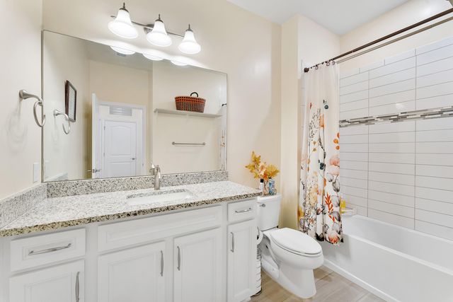 4846 San Fratello Circle, Greenacres, FL 33467