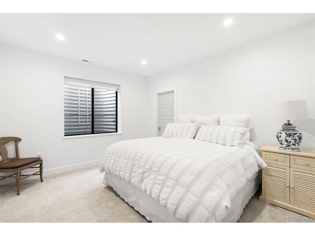 2697 S Clayton St, Denver, CO 80210