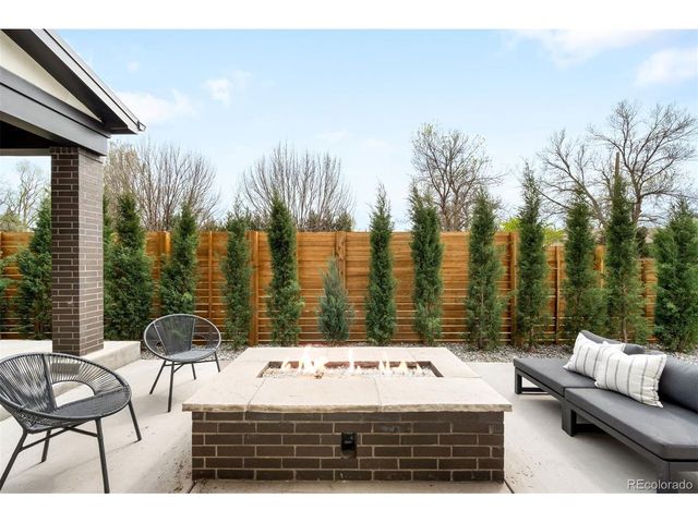 2697 S Clayton St, Denver, CO 80210