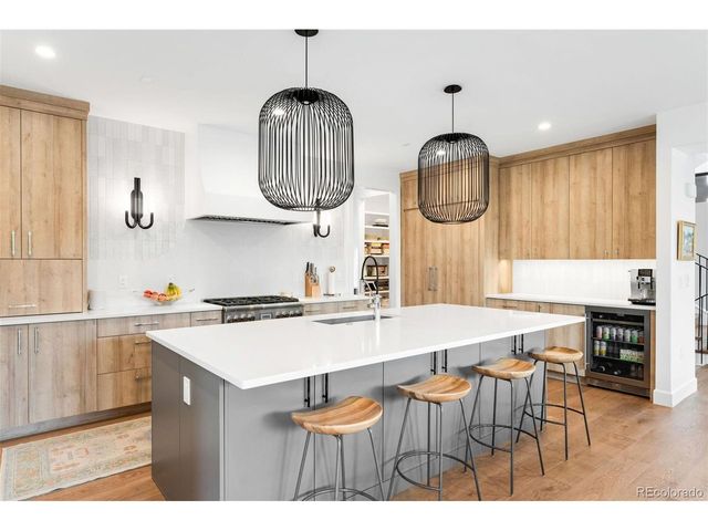 2697 S Clayton St, Denver, CO 80210