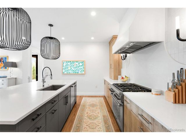 2697 S Clayton St, Denver, CO 80210