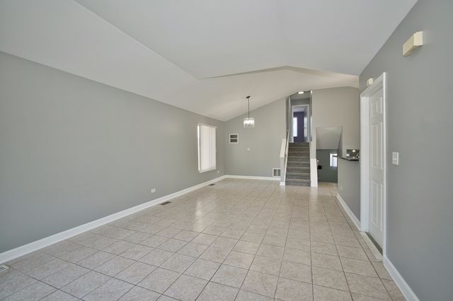 3108 141 ST Street, Blue Island, IL 60406