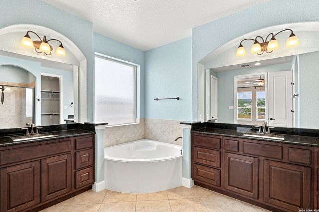 3903 Firebush, San Antonio, TX 78261