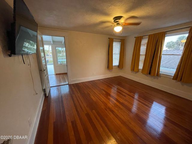 318 Riverside Drive, Holly Hill, FL 32117