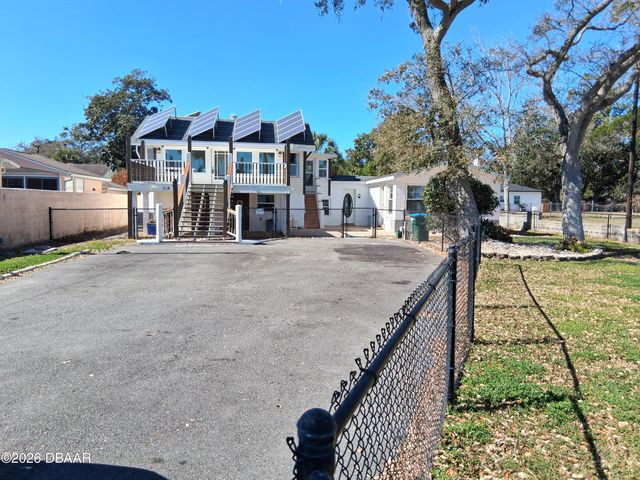 318 Riverside Drive, Holly Hill, FL 32117