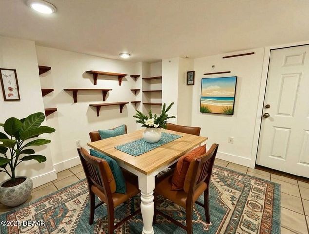 318 Riverside Drive, Holly Hill, FL 32117