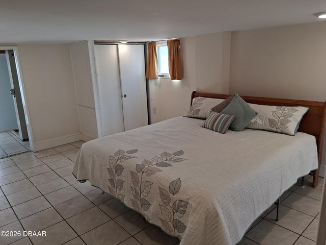 318 Riverside Drive, Holly Hill, FL 32117