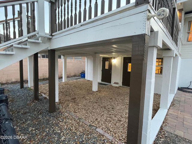 318 Riverside Drive, Holly Hill, FL 32117