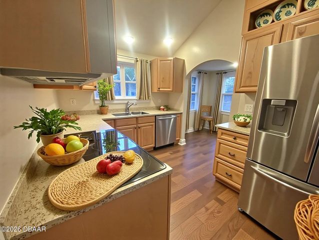 318 Riverside Drive, Holly Hill, FL 32117