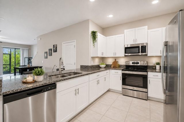 633 ROYAL EMPRESS DRIVE, Ruskin, FL 33570