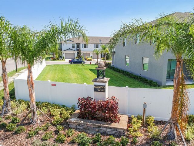 633 ROYAL EMPRESS DRIVE, Ruskin, FL 33570