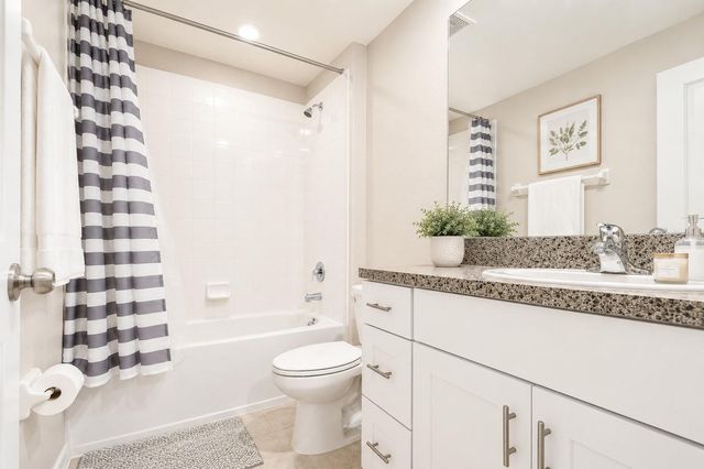 633 ROYAL EMPRESS DRIVE, Ruskin, FL 33570