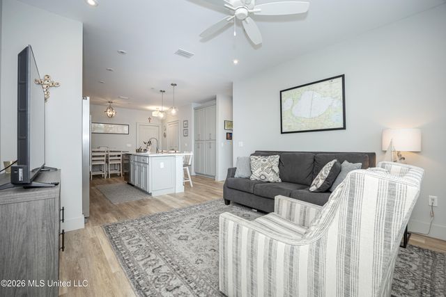 2501 Bienville Boulevard, 222, Ocean Springs, MS 39564