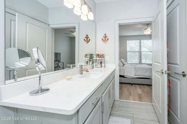 2501 Bienville Boulevard, 222, Ocean Springs, MS 39564