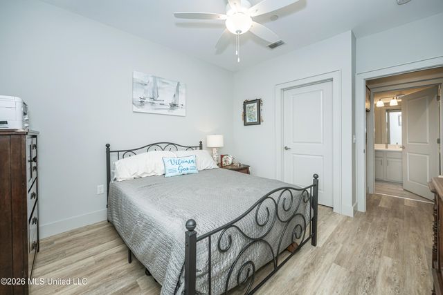 2501 Bienville Boulevard, 222, Ocean Springs, MS 39564