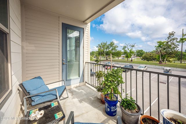 2501 Bienville Boulevard, 222, Ocean Springs, MS 39564